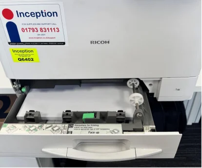 Inception - Yazıcınızdaki atık toner şişesini değiştirme