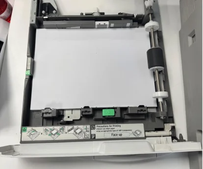Inception - Yazıcınızdaki atık toner şişesini değiştirme